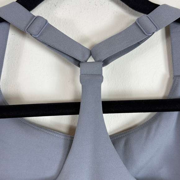 NWT Beyond Yoga Racerback Bra in Iron Grey Size XS - Picture 3 of 5
